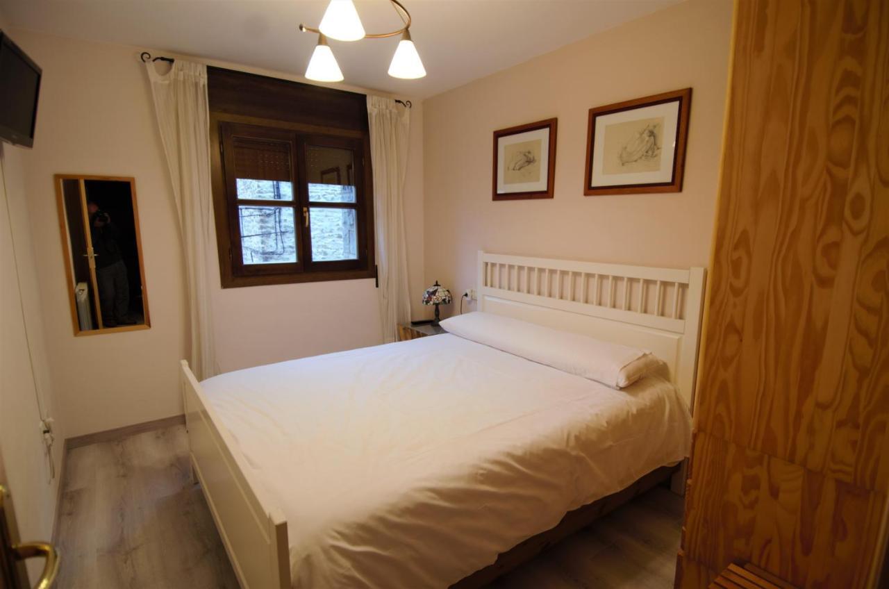 Apartamento Pena Erata Apartment Биескас Екстериор снимка